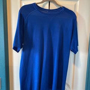 LAST ONE- Lululemon Metal Vent Tech